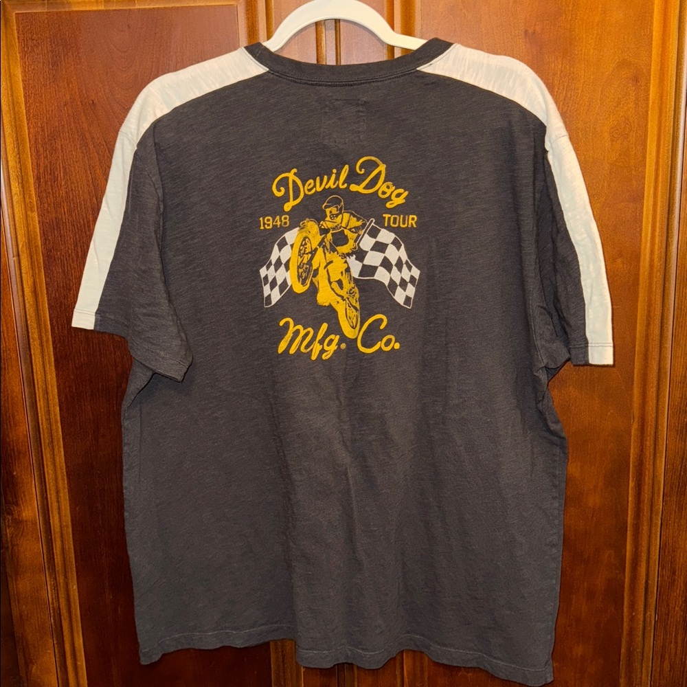 Devil-Dog Dungarees Mens Logo T-Shirt size XL